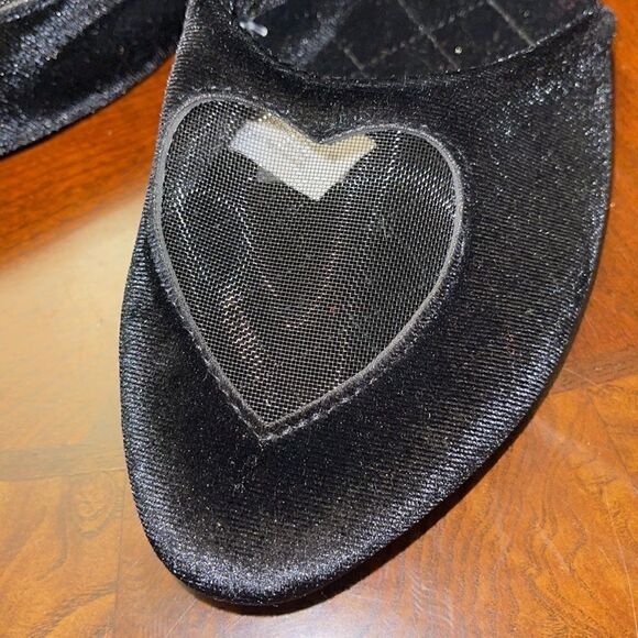 NWT INC International Concepts Women's Mesh-Heart black Slippers - Picture 3 of 4
